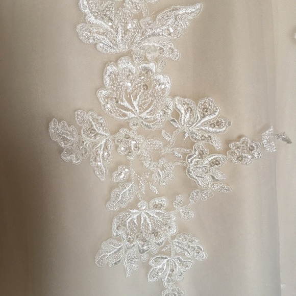 Mori Lee Bridal Gown - Picture 4 of 7